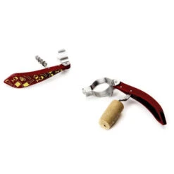 Peleg Bottle Tie Kurkentrekker Wijnglazenpatroon 11,5 Cm Rvs Rood -Serviesgoedwinkel Voor Thuis peleg bottle tie kurkentrekker wijnglazenpatroon 11 5 cm rvs rood54